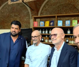 Bra's: l'Ala stellata e i padiglioni sono aperti, inizia la festa popolare 5