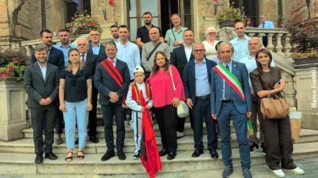 Bra e Lezhë: le due comunità da oggi soni unite dal gemellaggio. 1