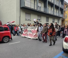 corteo giovani 2 7